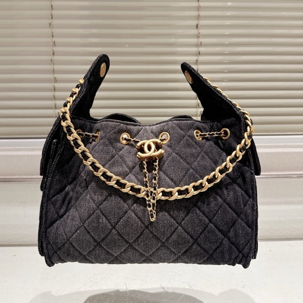 Ch**el 25 Small Handbag Washed Denim Black 26Cm As5293 B20520 U0725