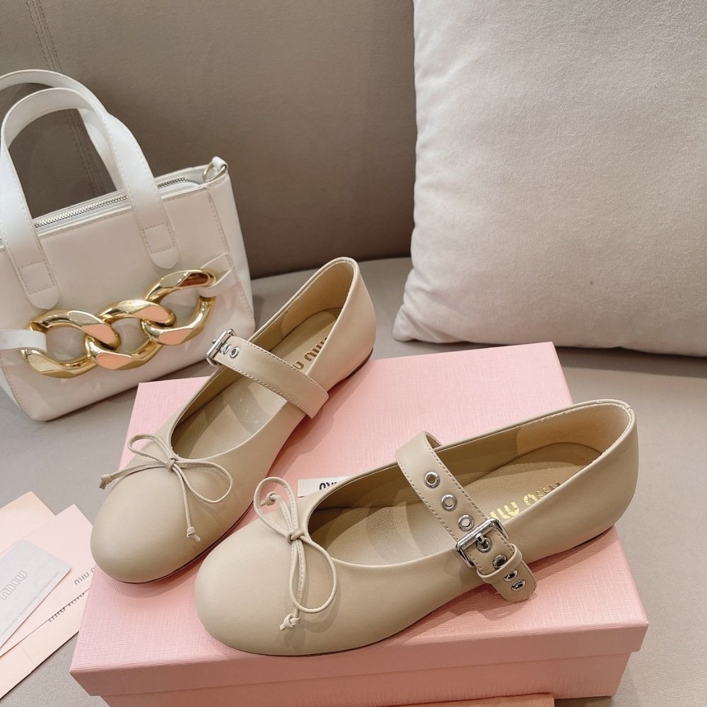 M1um1u Leather Ballerinas In Ivory 5F210E 070 F0304 F 005
