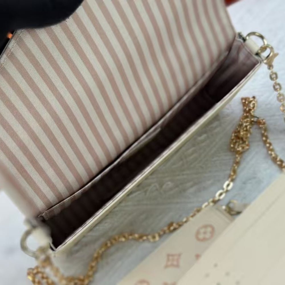 L0vis Vvtt0n Pochette Félicie Bag Bicolor Eden 21Cm M14968