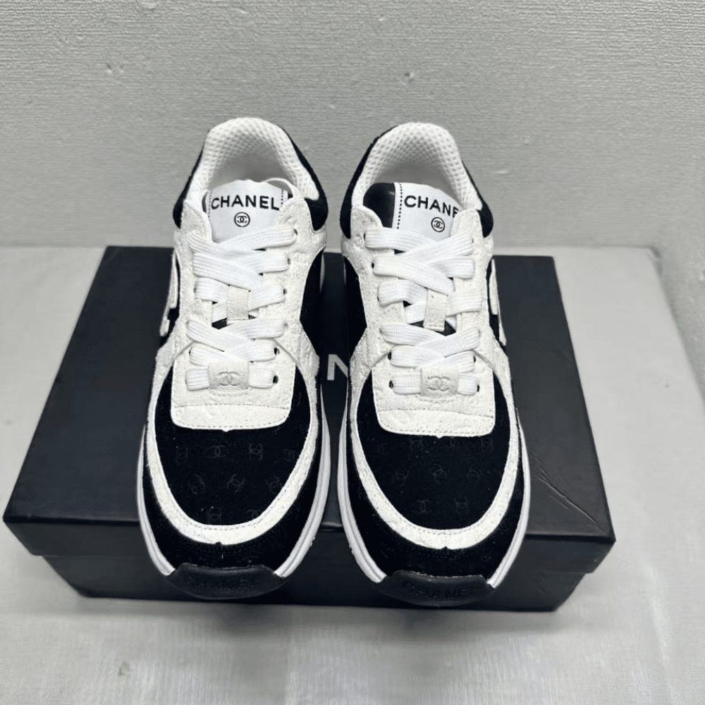 Ch**el Printed Suede Sneaker White And Black G39230 X56689 K4718