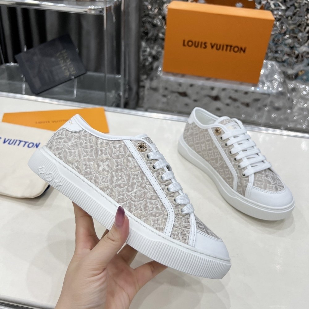 L0vis Vvtt0n Lv Mare Wedge Sandals Natural 1Ahlm9