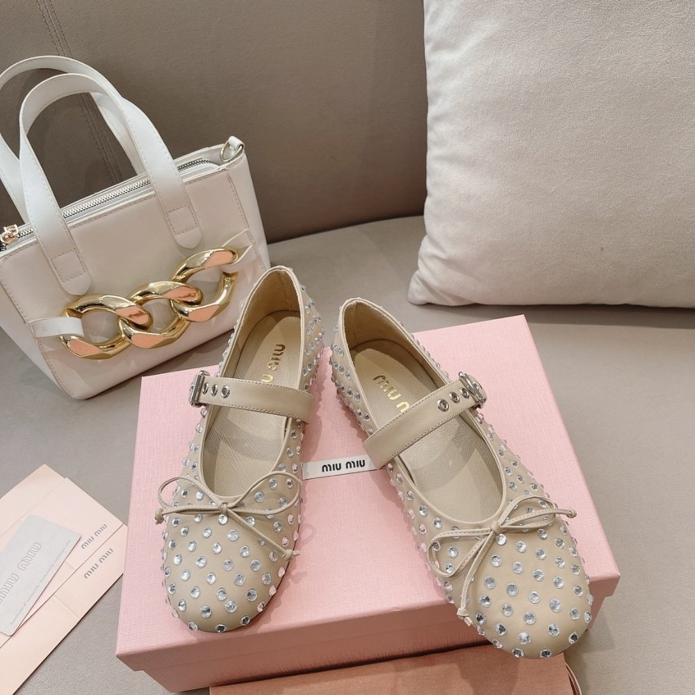 M1um1u Leather Ballerinas In Beige