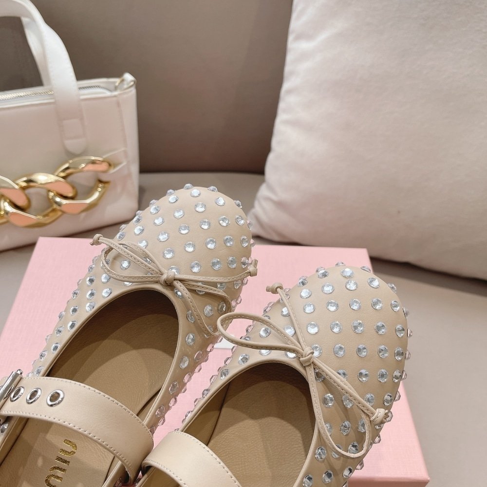 M1um1u Leather Ballerinas In Beige
