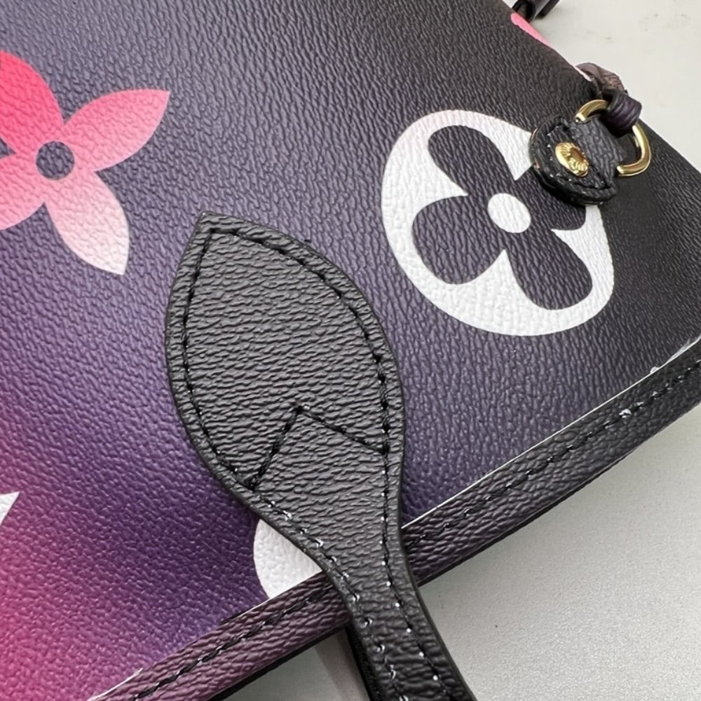 L0vis Vvtt0n Neverfull Mm Midnight Fuchia 31Cm M20511