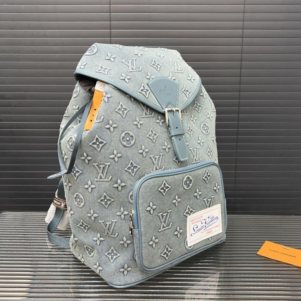 L0vis Vvtt0n Montsouris Rucksack Monogram Wash Blue 32Cm