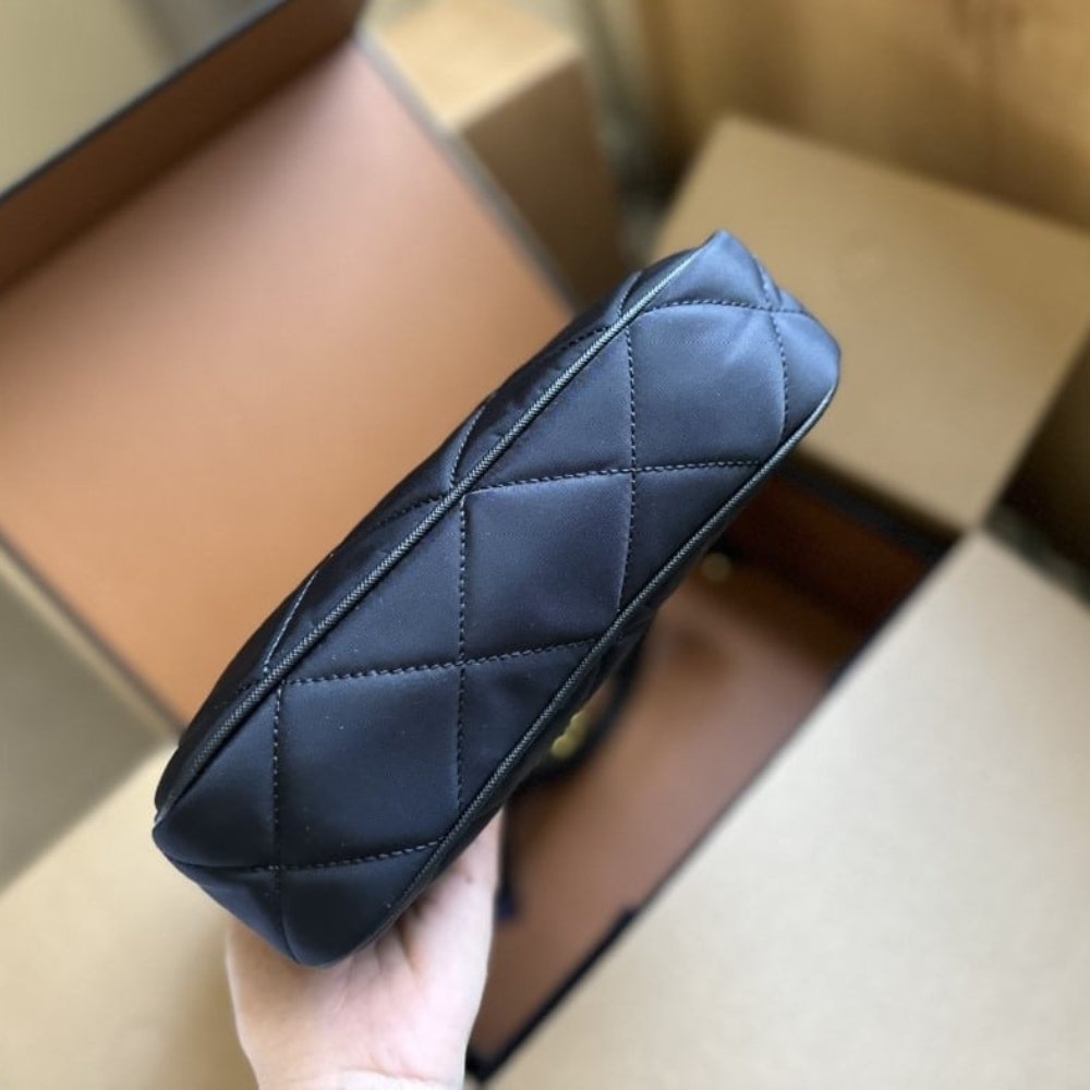 Pra*a Re Edition 1995 Chaîne Re Nylon Mini Bag Black 22Cm 1Bc204 2Aos F0002 V Qoo