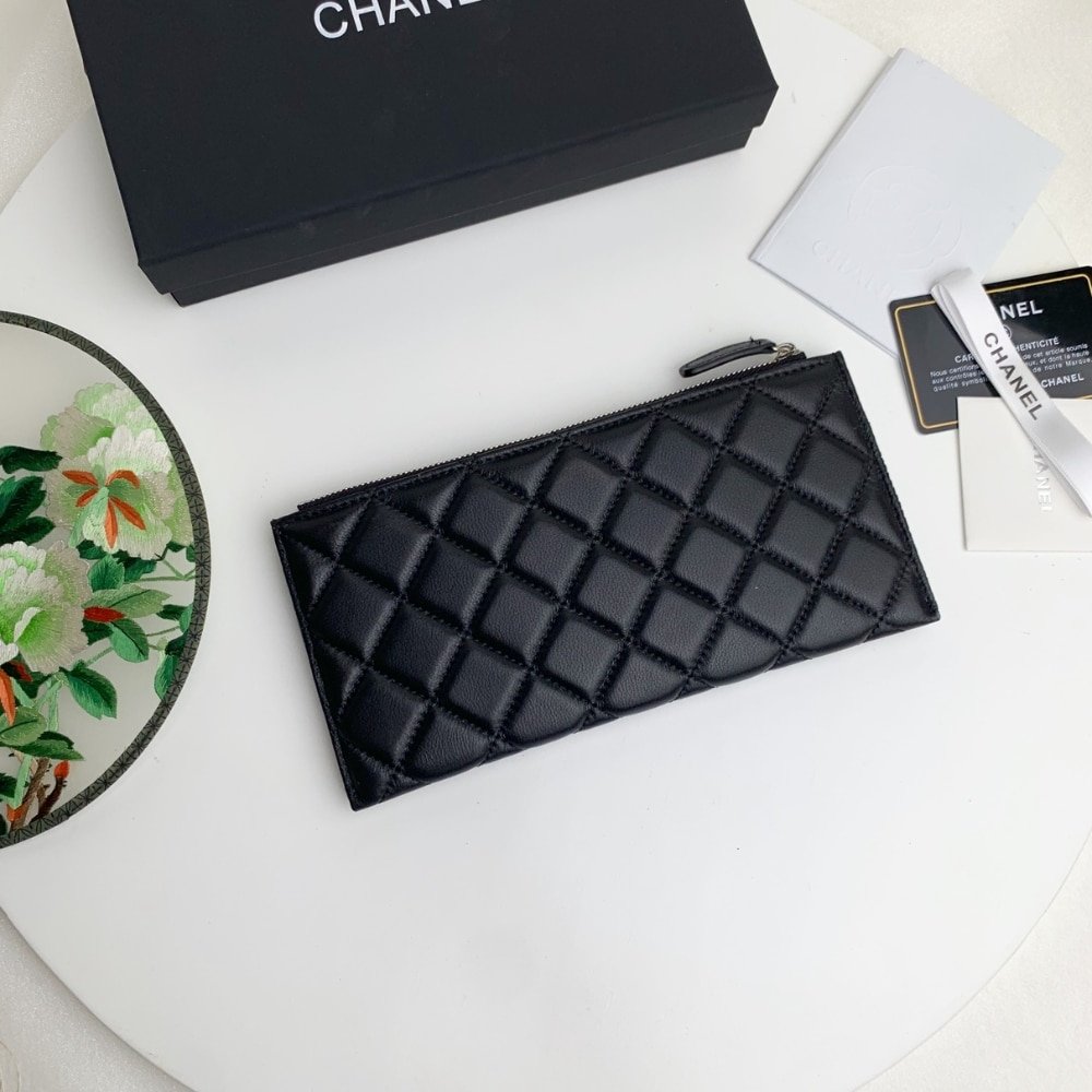Ch**el Classic Zip Pouch Wallet Black 22Cm