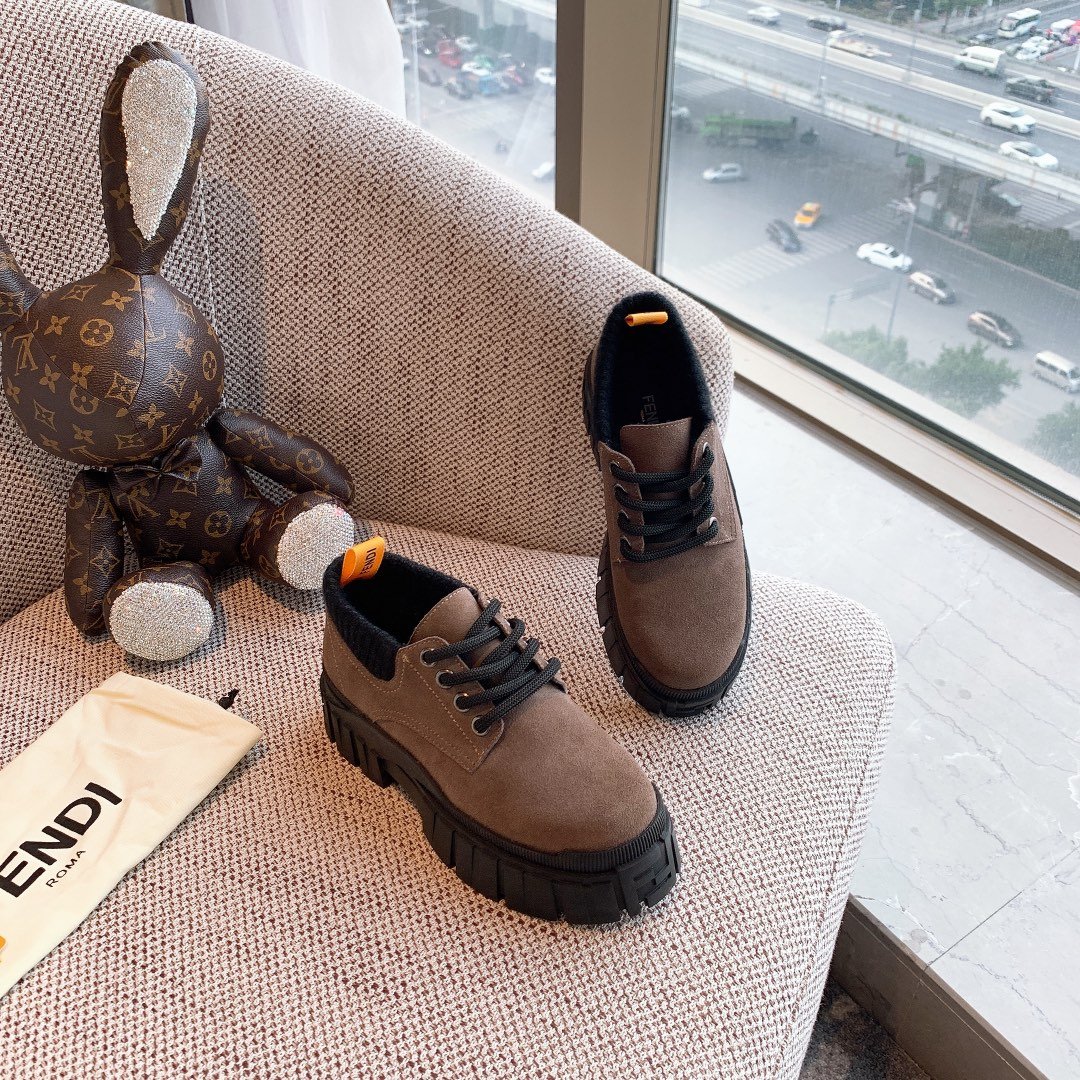 F**di Force Leather Lace Ups Brown