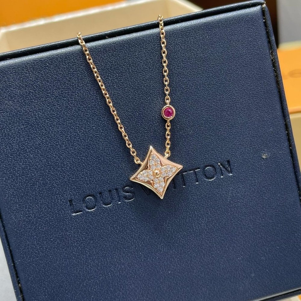 L0vis Vvtt0n Color Blossom Qixi Limited Edition Bb Star Pendant Q03274