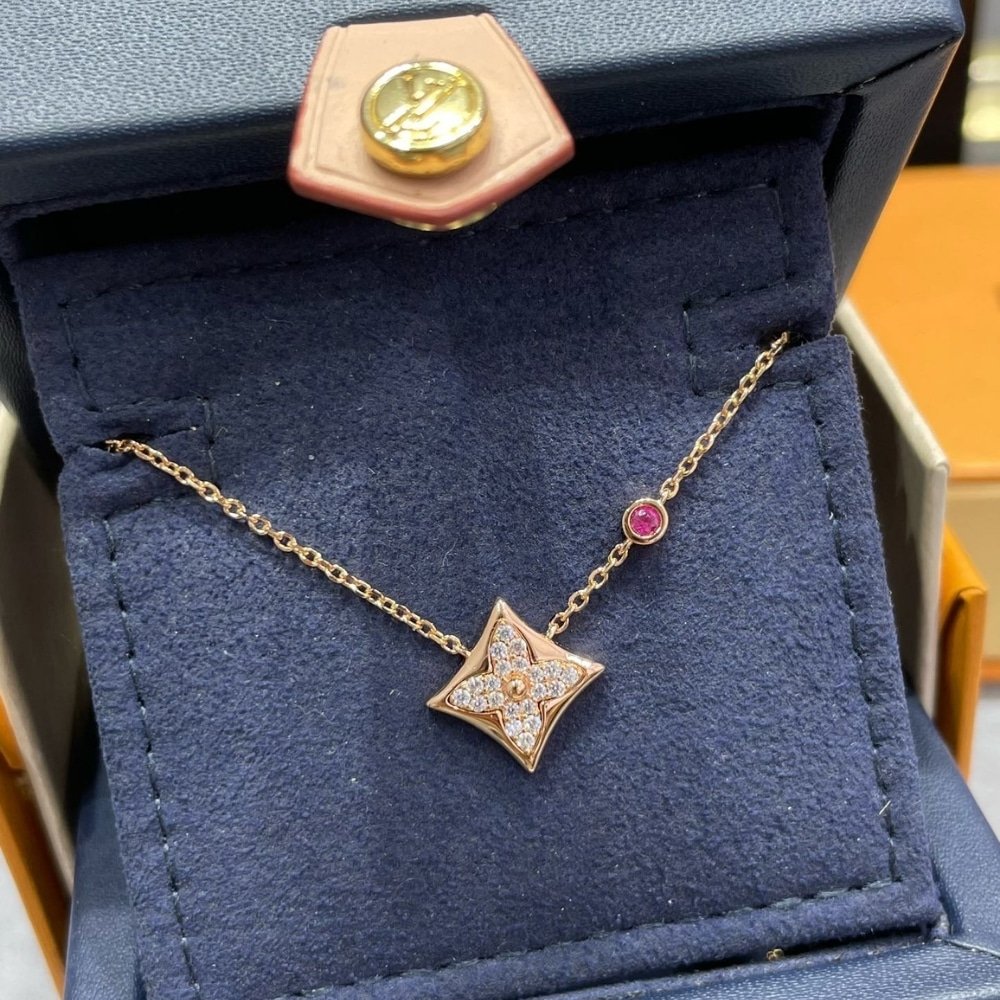 L0vis Vvtt0n Color Blossom Qixi Limited Edition Bb Star Pendant Q03274