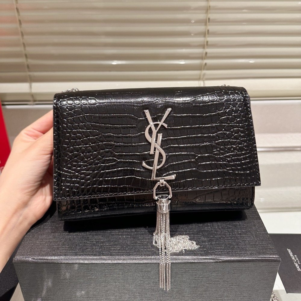 Sa1nt Lau*nt Kate Small Tassel In Crocodile Embossed Leather Silver Black 19Cm 474366Dnd0N1000