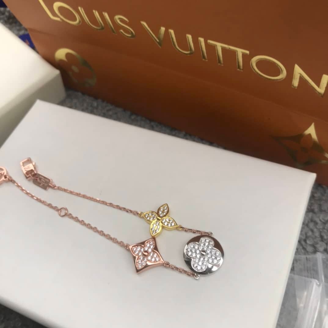 L0vis Vvtt0n Monogram Charm Bracelet