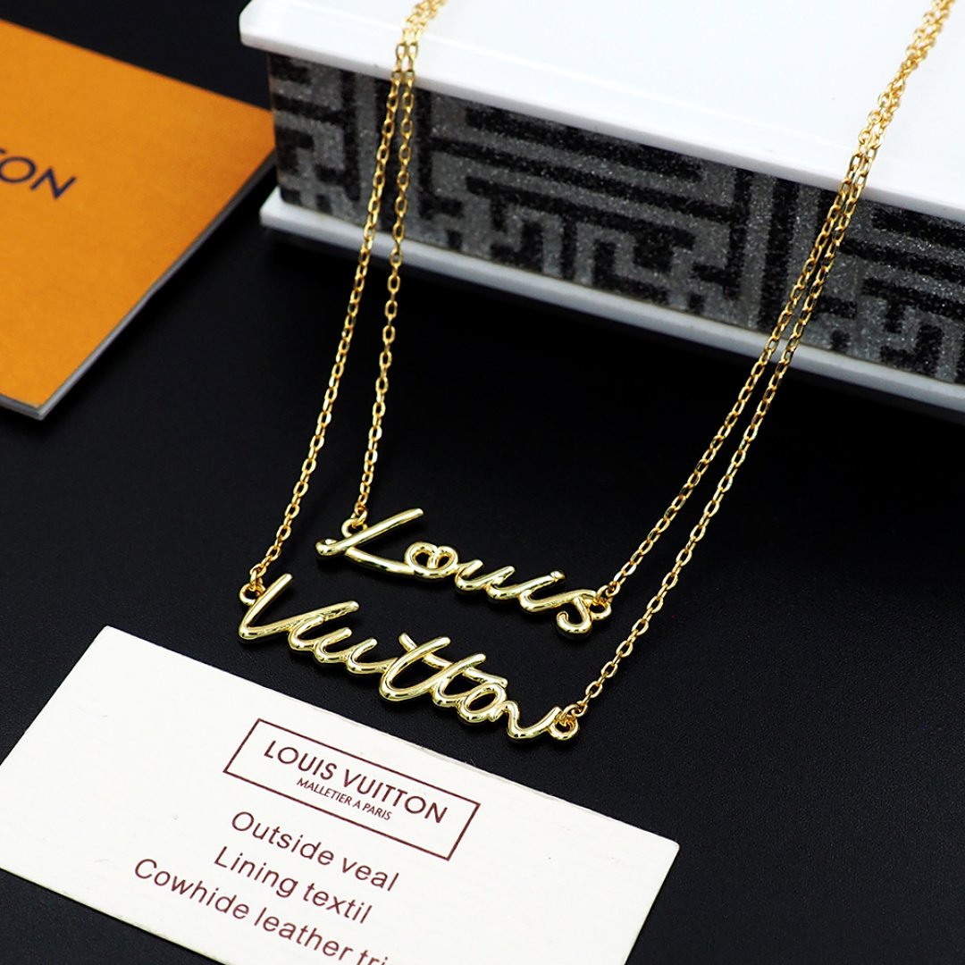 L0vis Vvtt0n Lv Script Necklace Gold M03263