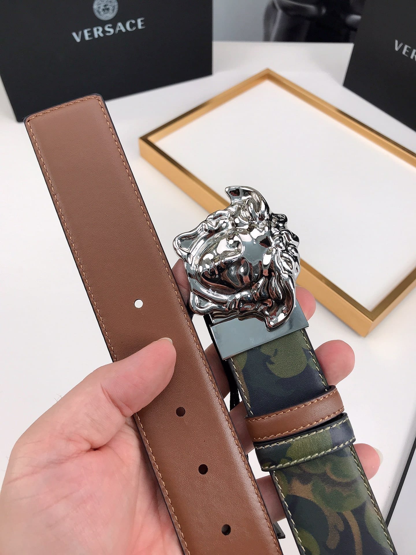 Versace La Medusa Leather Khaki Silver Metal 4Cm