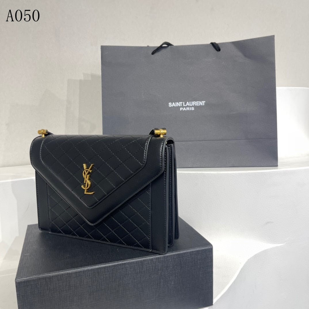 Sa1nt Lau*nt Gaby Satchel In Quilted Black Gold 26Cm 6688631El071000