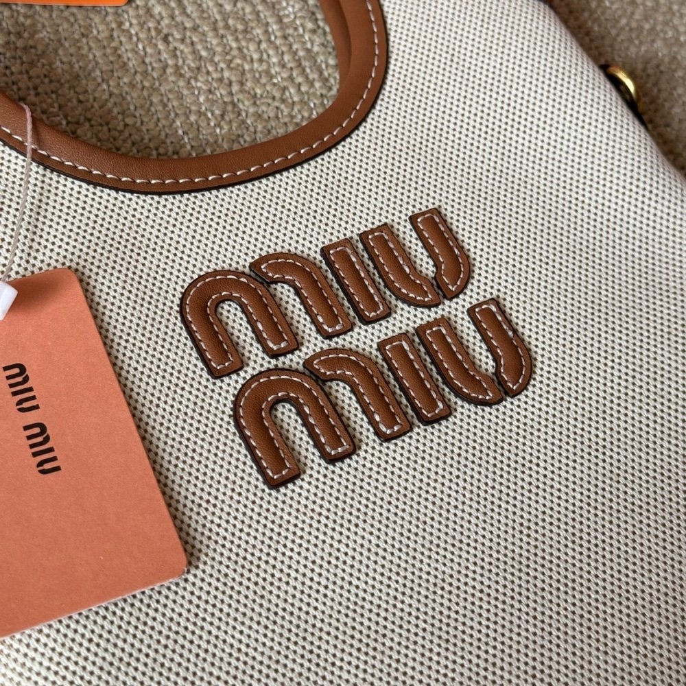M1um1u Ivy Canvas And Leather Bag Beige 20Cm 5Ba281 Acrn F062F V Olf