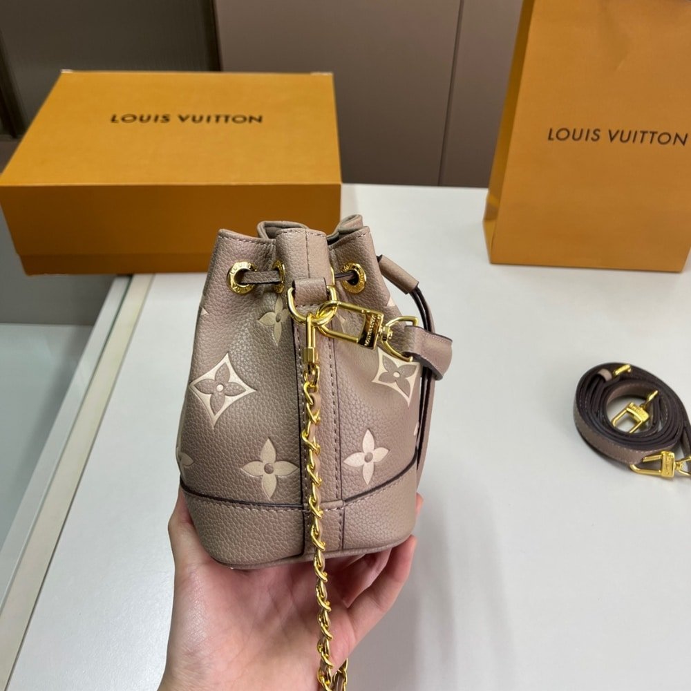 L0vis Vvtt0n Nano Noé Bag Monogram Beige 16Cm M46291