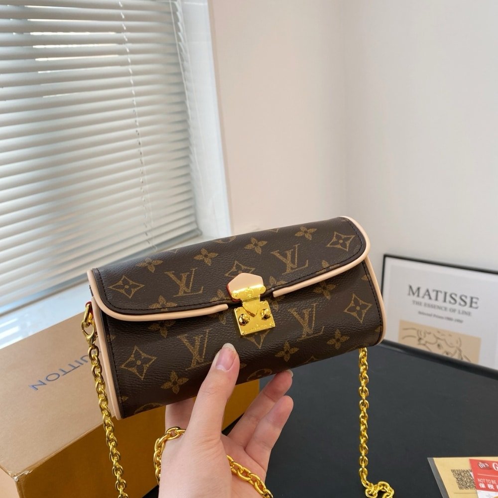 L0vis Vvtt0n Pochette Camille Brown 20Cm M13566