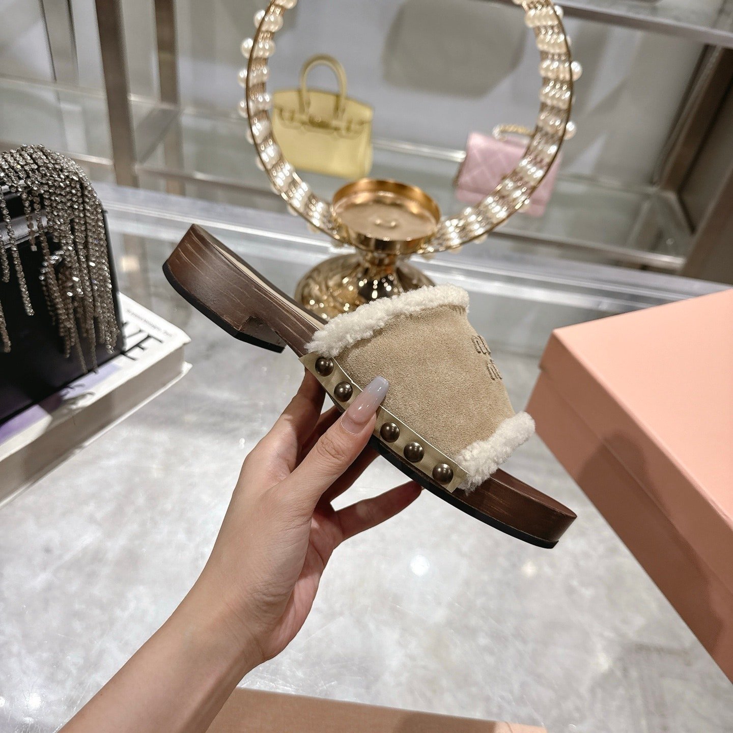 M1um1u Suede Clogs Desert Beige 5Z505E Z0G F0F24 F Zf30