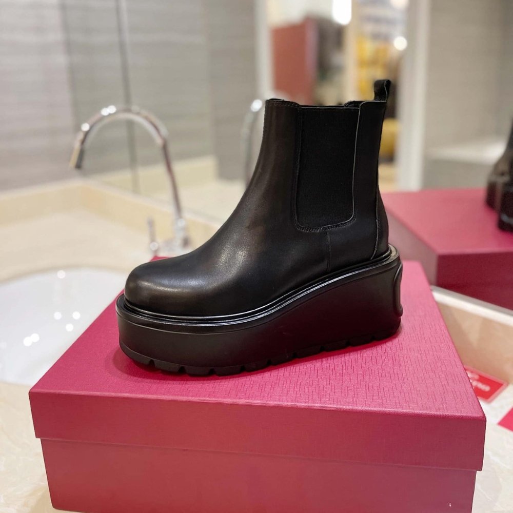 Va1e*ntin0 Garavani Uniqueform Ankle Boot Black Uw0S0Ap7Rbj 0No