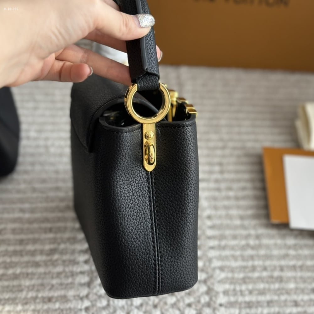 L0vis Vvtt0n Capucines Mini Black 20Cm M11342