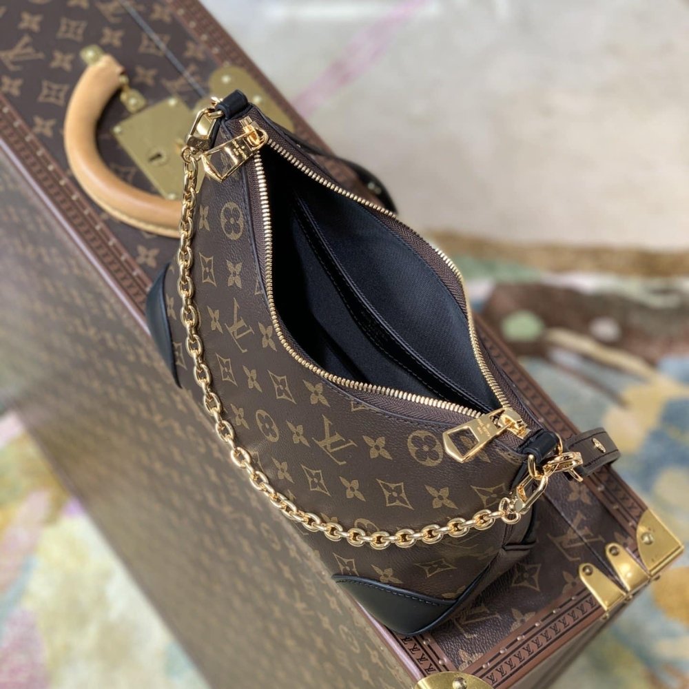 L0vis Vvtt0n Boulogne PM Monogram Black 26Cm M45831