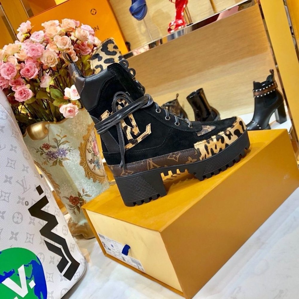 L0vis Vvtt0n Laureate Platform Desert Boot Black 1A5Nnu
