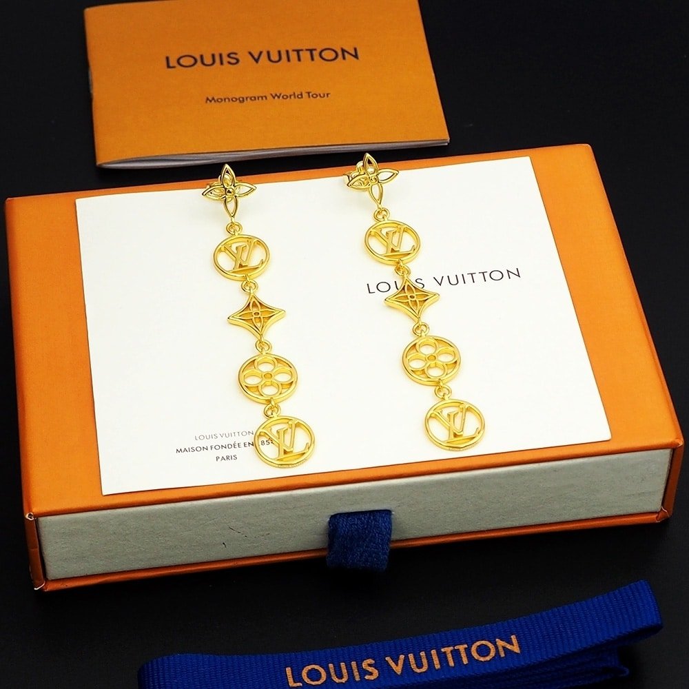 L0vis Vvtt0n Lv Lace Earrings Gold M01072