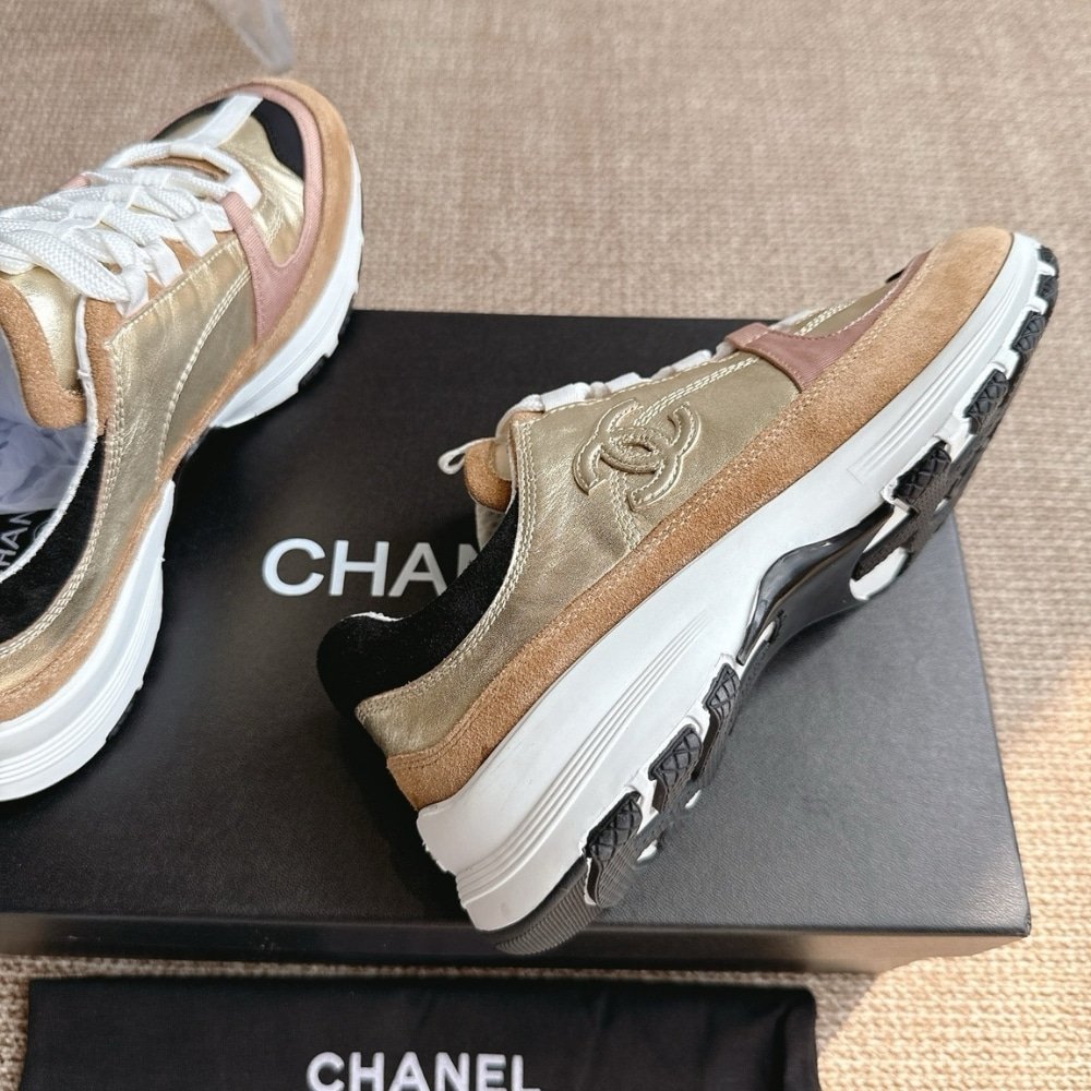 Ch**el Sneaker Gold Beige And Black G46609 B21320 U2406