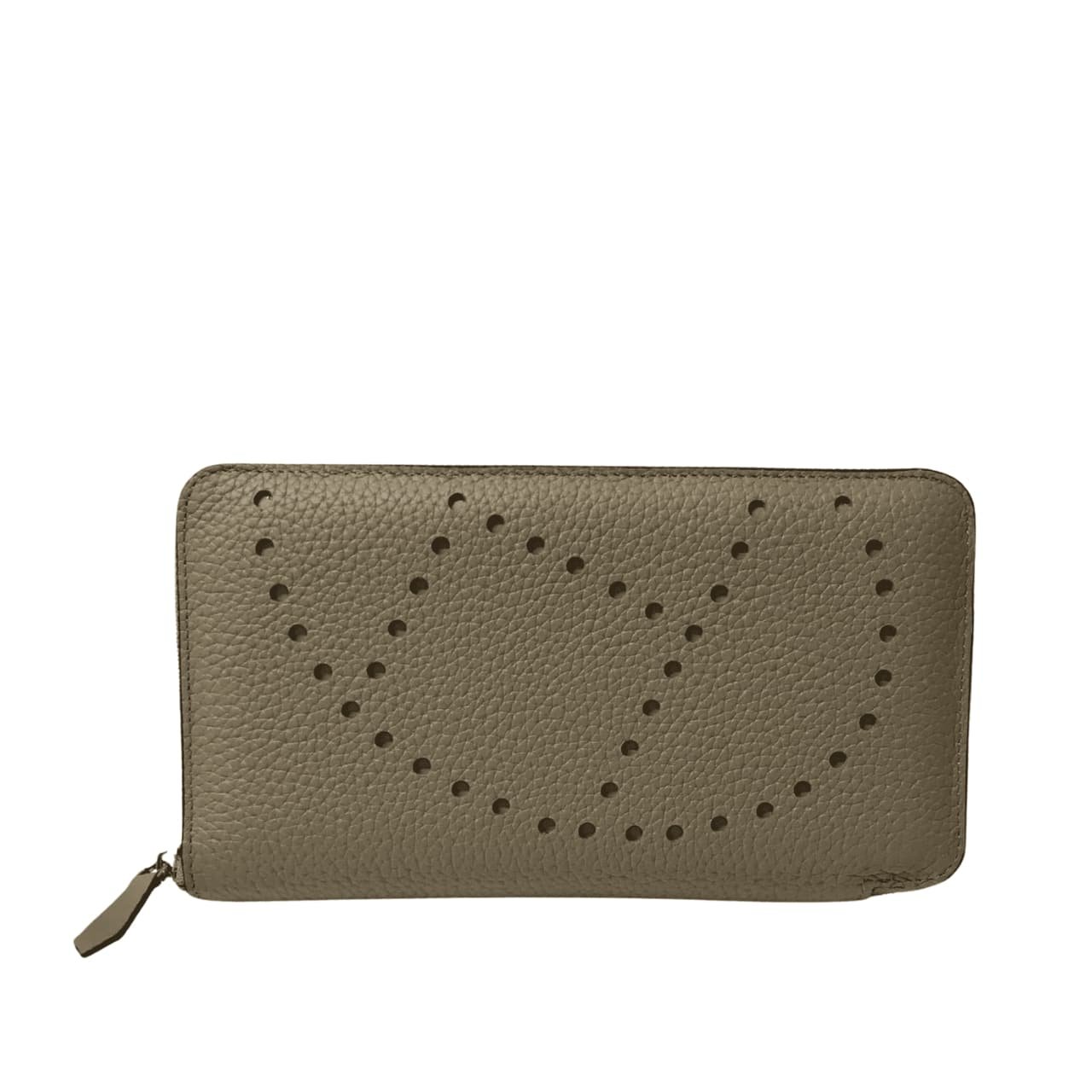H**me5 Evelyne Chevre Leather Zip Long Wallet Grey 19Cm