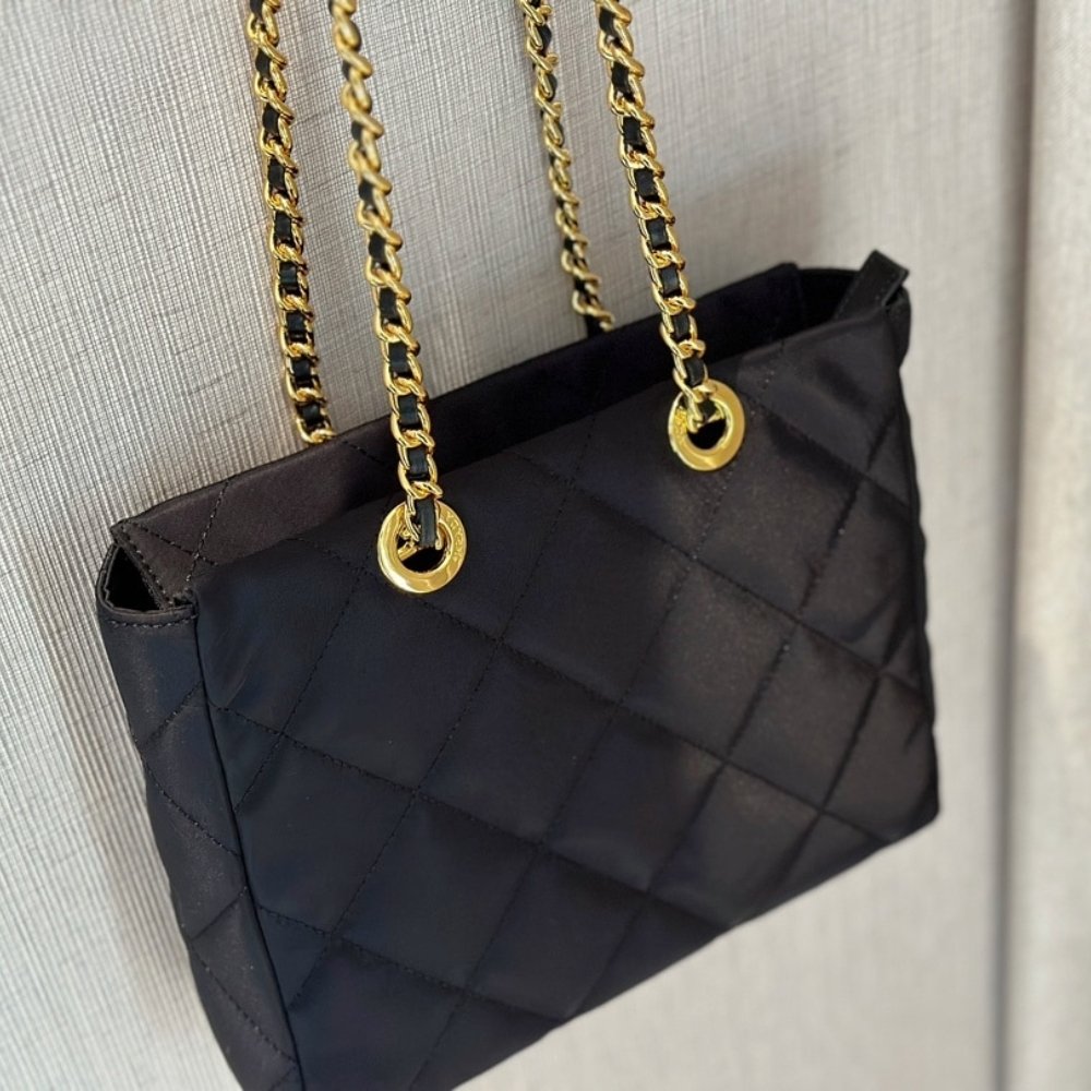 Pra*a Re Edition 1995 Chaîne Re Nylon Tote Bag Black 25Cm 1Bg468 2Aos F0002 V Coo