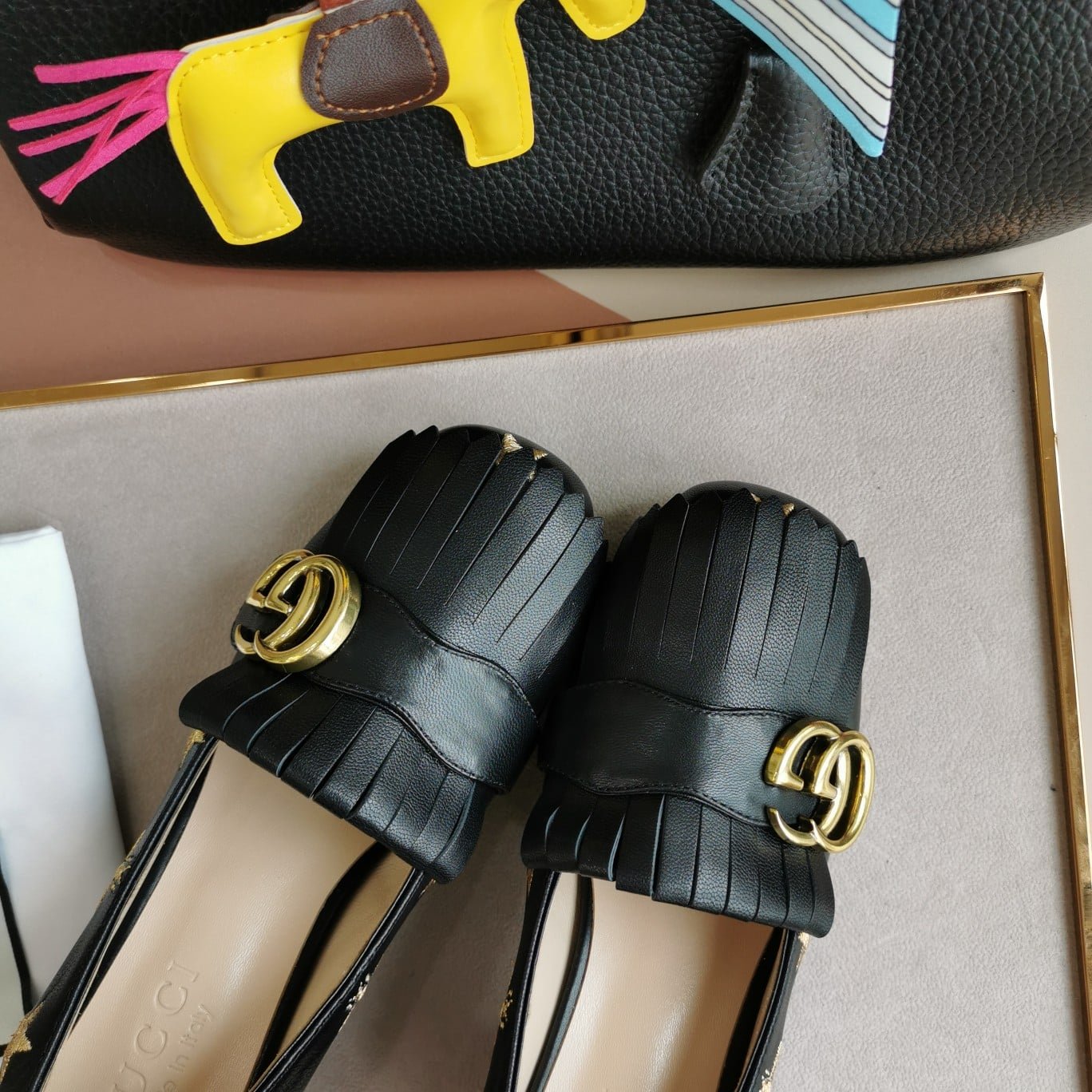 Gvc*1 Embroidered Bee Star Leather Mid-Heel Pump Black