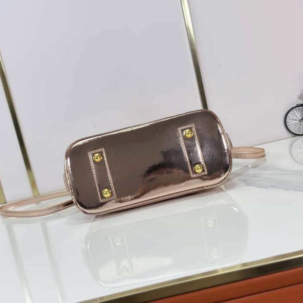 L0vis Vvtt0n Alma BB Copper Gold 23Cm M27037