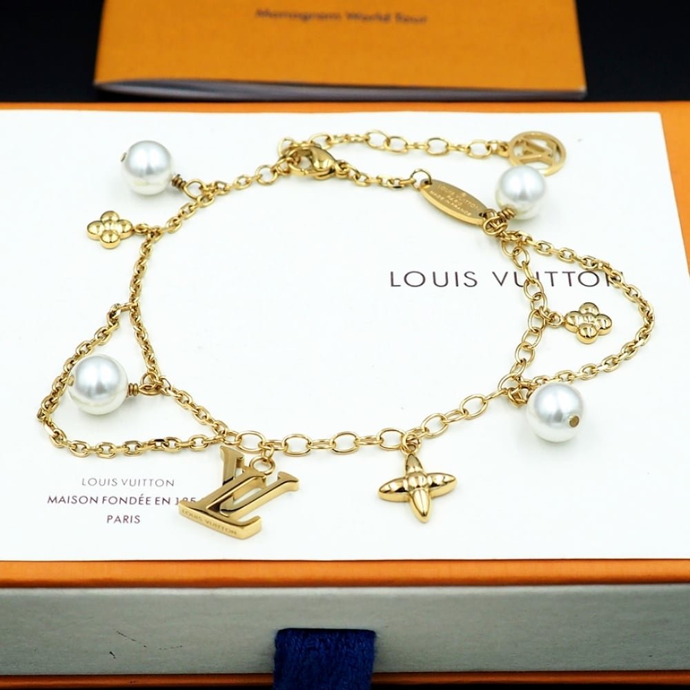 L0vis Vvtt0n Blooming Pearls Bracelet Gold M1684A