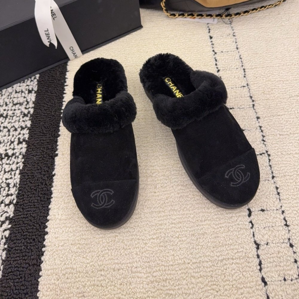 Ch**el Suede Mules Black G45939 B17918 94305