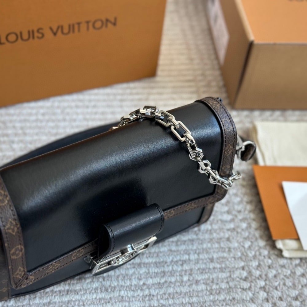 L0vis Vvtt0n Dauphine Soft Vibe MM Black 25Cm M13450