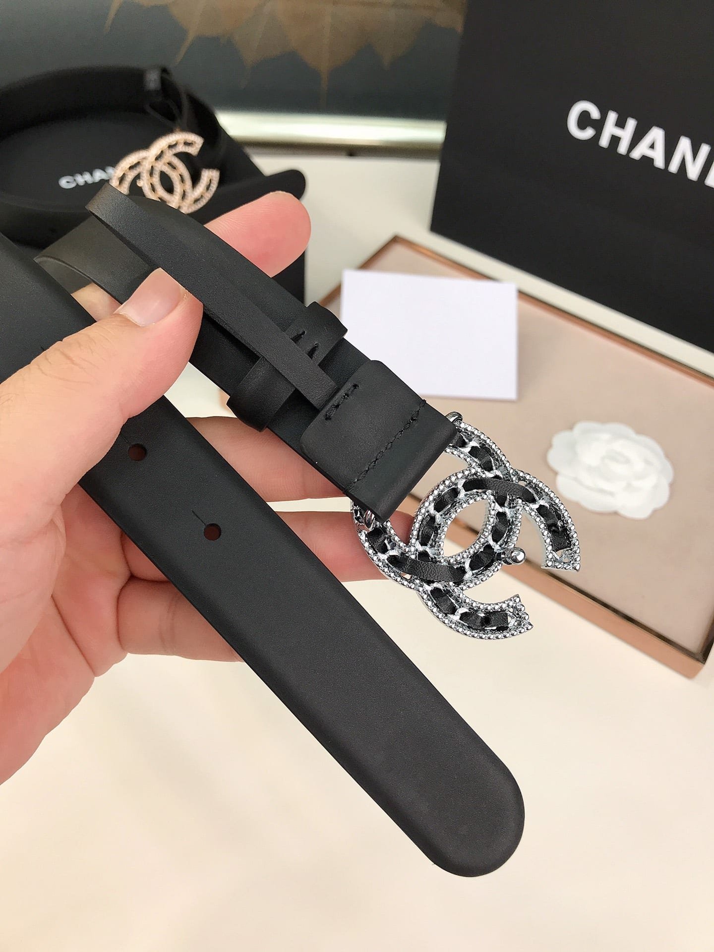 Ch**el Glass Pearls Crystal Silver Black Belt 28Mm