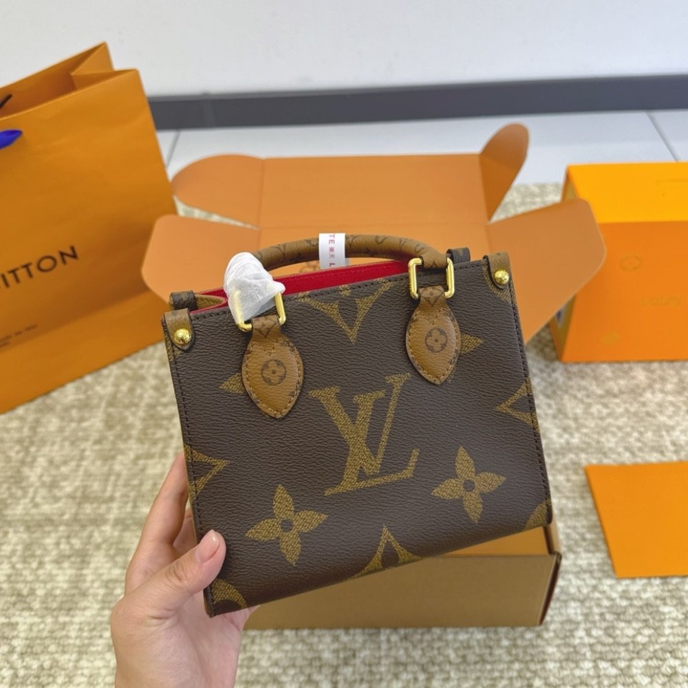 L0vis Vvtt0n Onthego BB Bag Brown 18Cm M46839