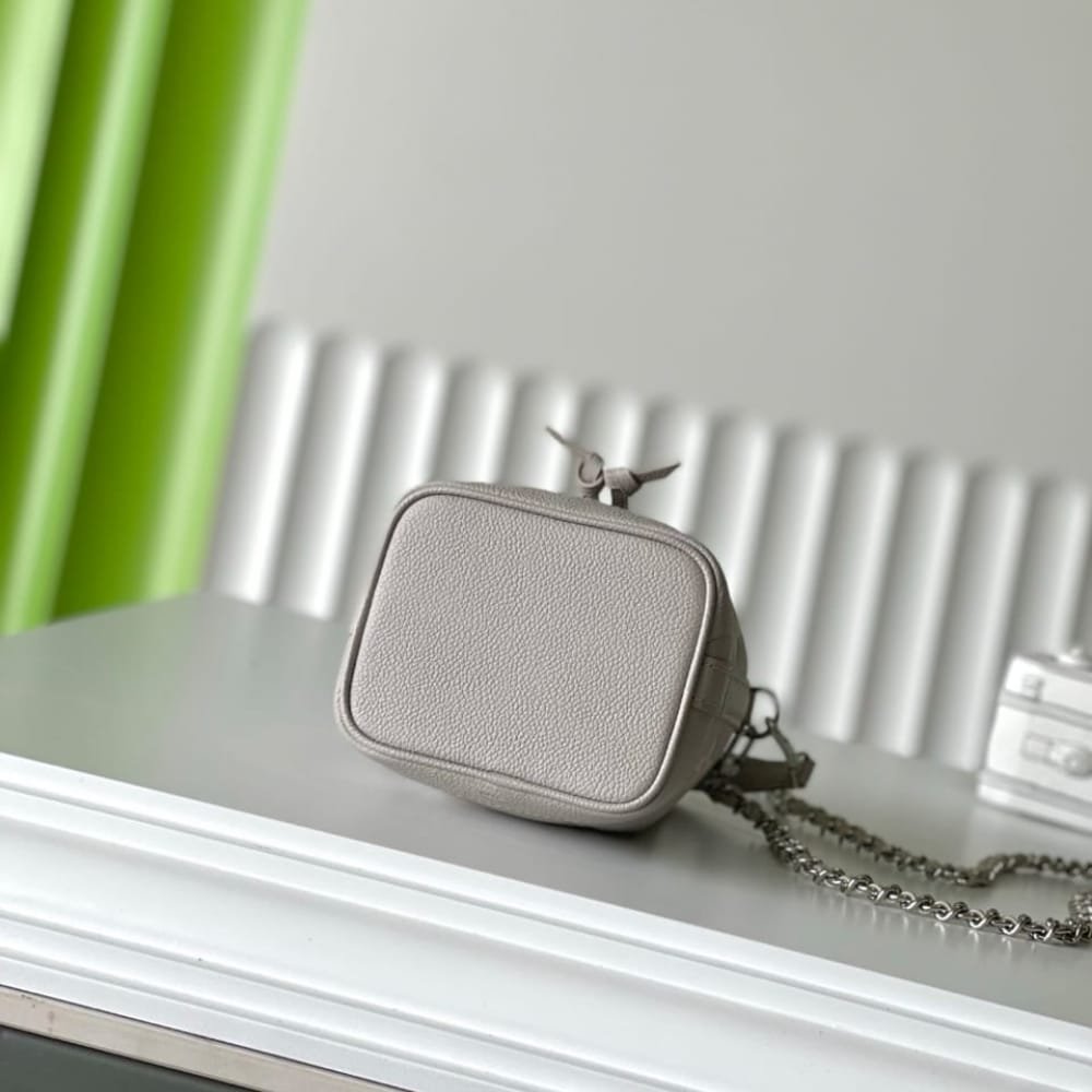 [S*per Vip 1:1] L0vis Vvtt0n Nano Noé Brume Gray And White Quartz 16Cm M14224