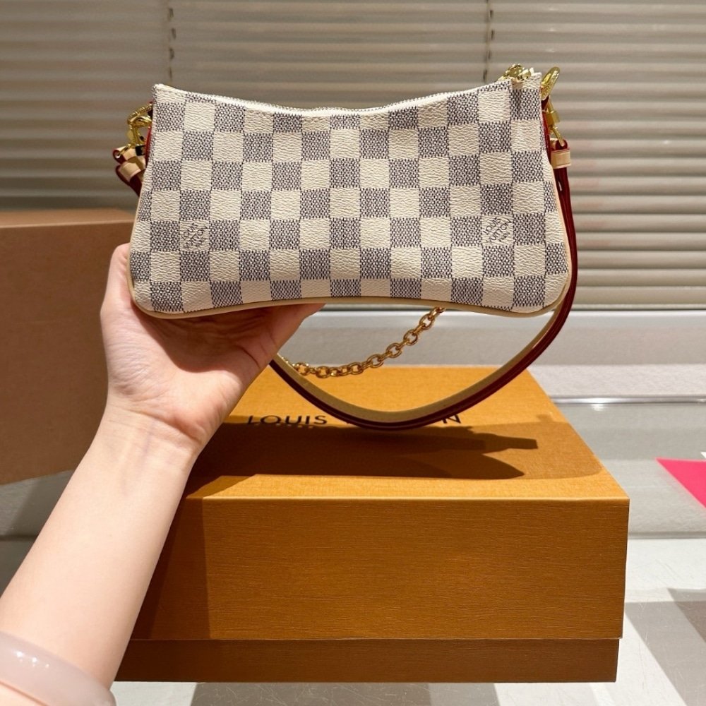 L0vis Vvtt0n Pochette Liv Damier Azur 24Cm N00228