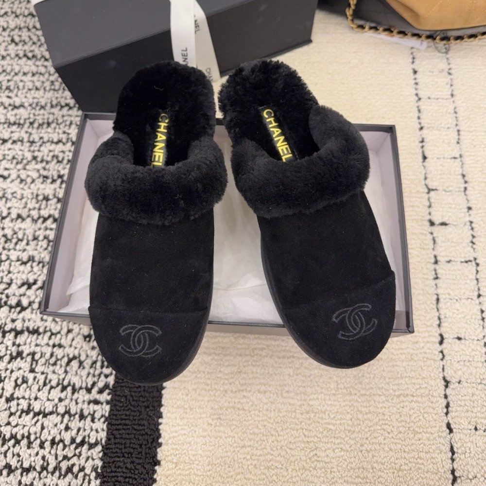 Ch**el Suede Mules Black G45939 B17918 94305