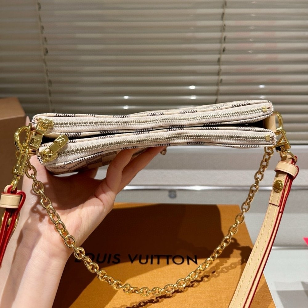 L0vis Vvtt0n Pochette Liv Damier Azur 24Cm N00228