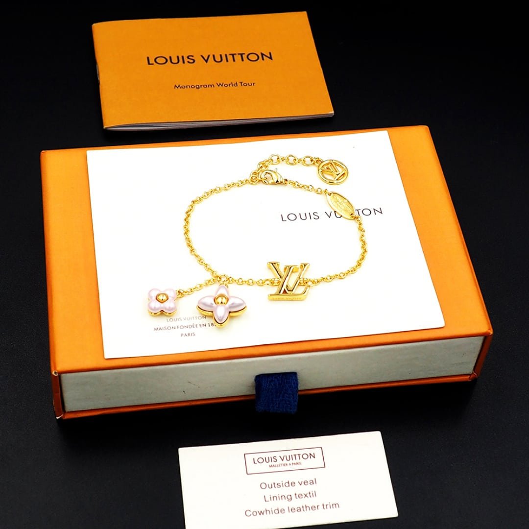 L0vis Vvtt0n Lv Floragram Bracelet Gold M1738A