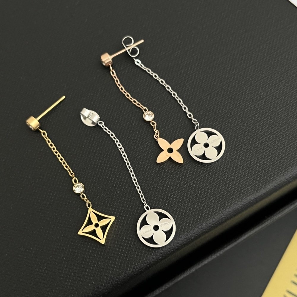 L0vis Vvtt0n Idylle Blossom Long Earrings 3 Golds And D1am0nds