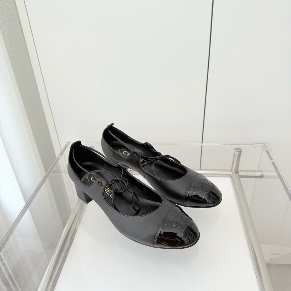 Ch**el Mary Janes Black G46323 B19726 94305