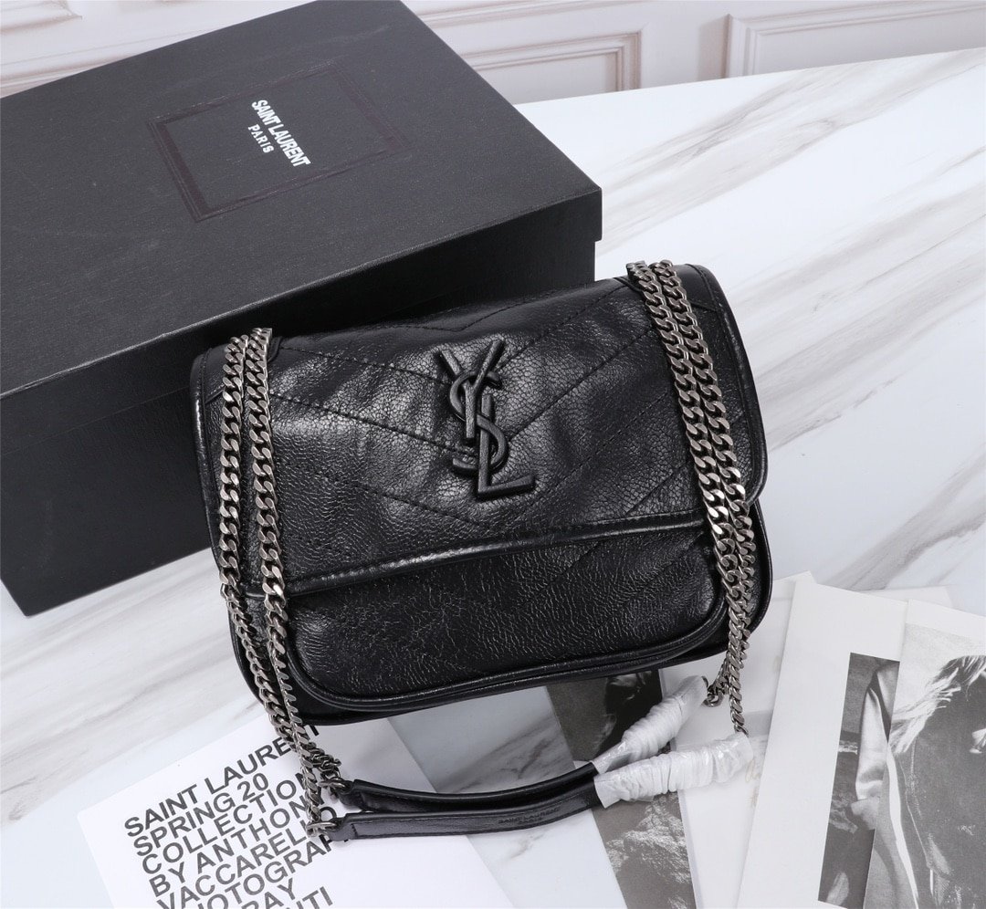 Sa1nt Lau*nt Niki Baby In Vintage Leather Black 21Cm 6331600En041000