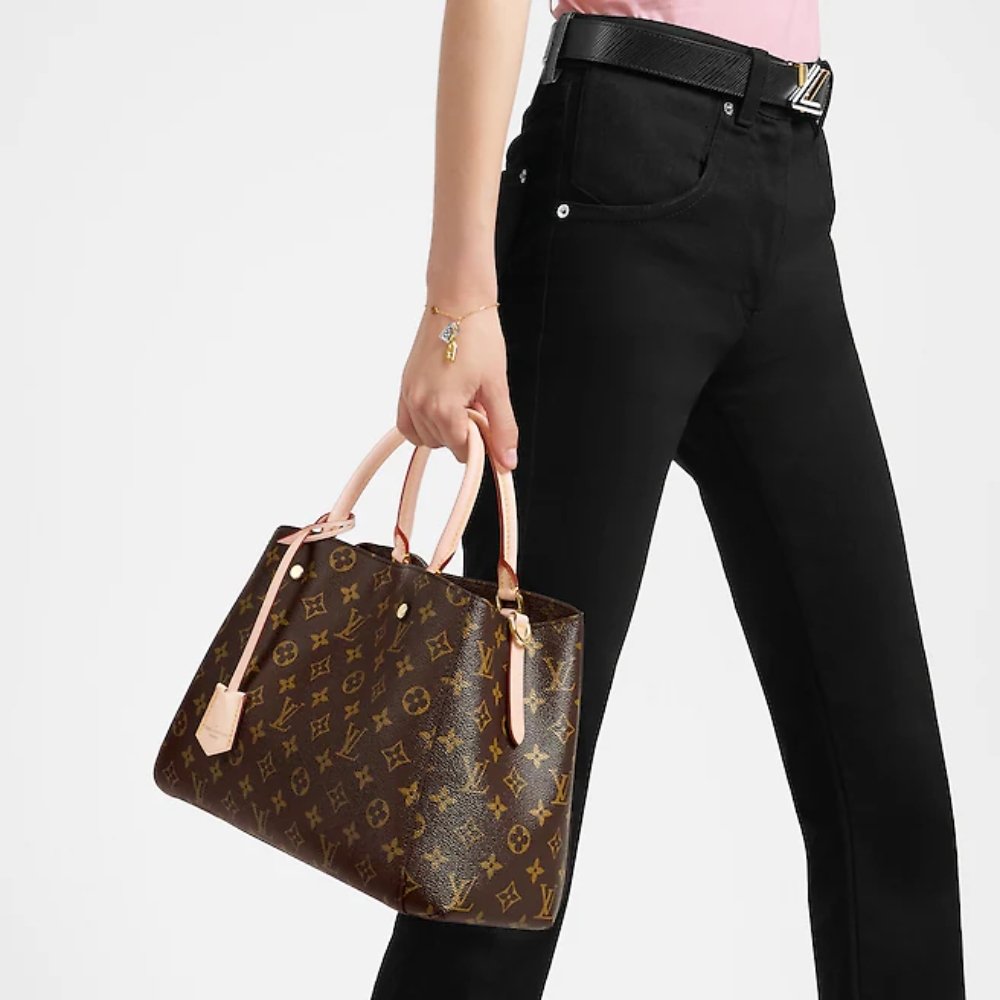 [S*per Vip 1:1] L0vis Vvtt0n Montaigne MM Monogram Canvas Brown 33Cm M41056