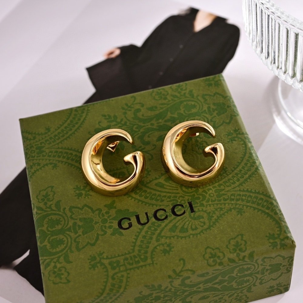 Gvc*1 Earrings With G Motif Gold 789040 I4600 8005