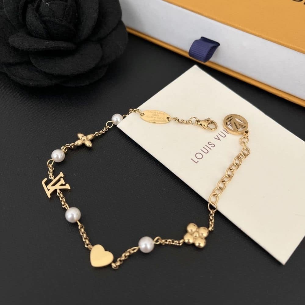 L0vis Vvtt0n Lv Heart Bracelet M1105A