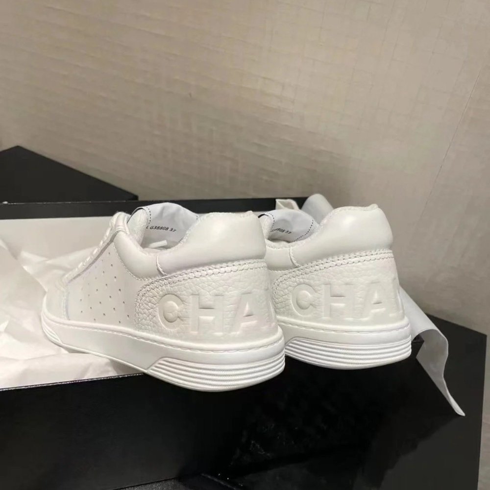 Ch**el Runner Trainer Sneakers White G35934